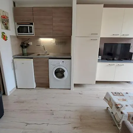A 50 M De La Et Du Sentier Littoral Lägenhet *